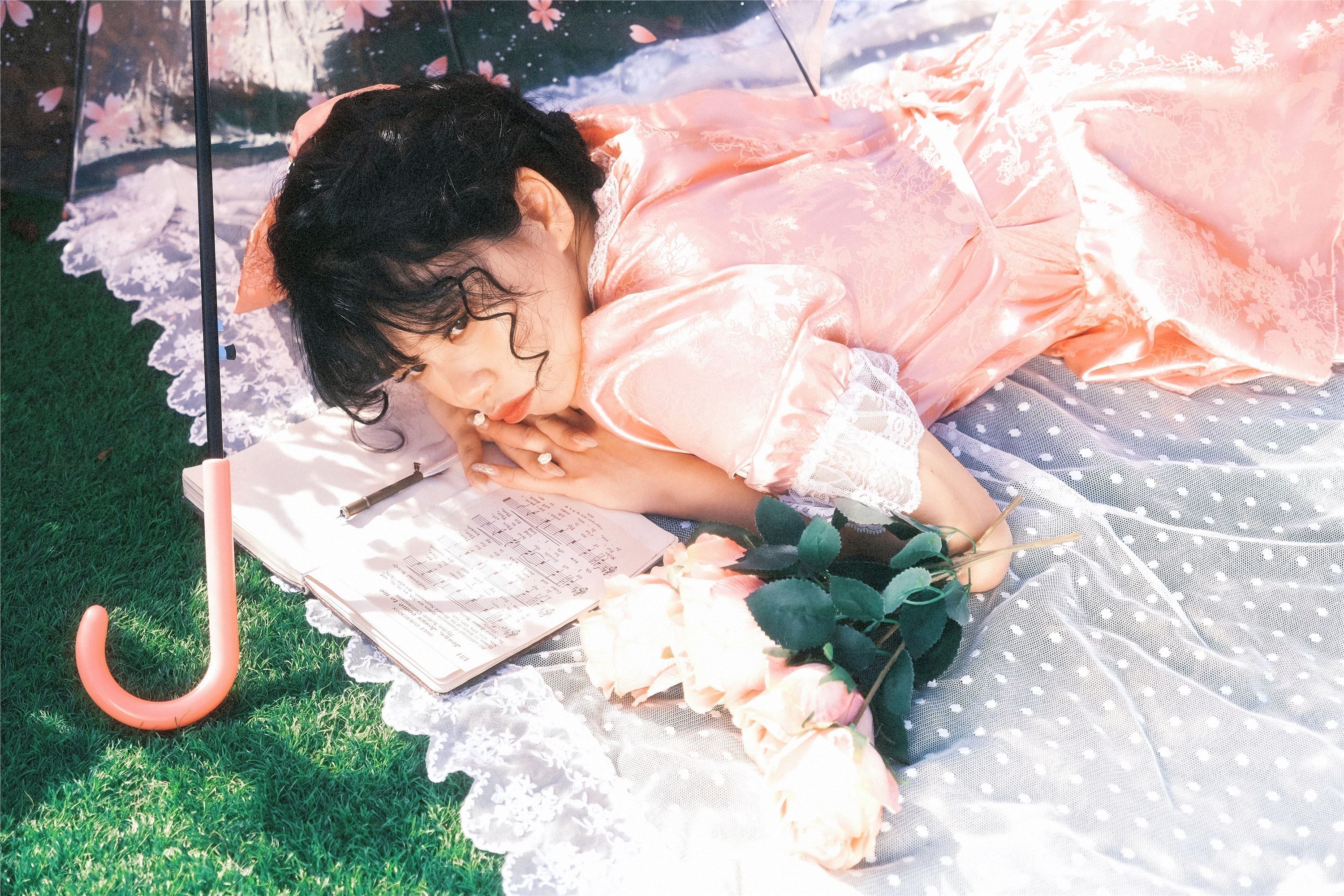 YITUYU艺图语 2025.01.22 少女的梦里 张张